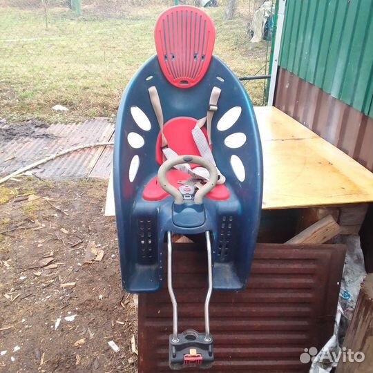 Детское велосипедное кресло на раму