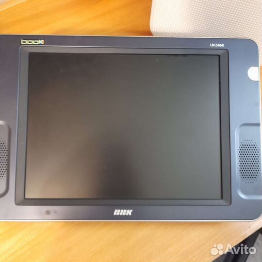 Телевизор bbk 43см