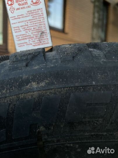 Michelin X-Ice North XIN2 235/50 R18 101