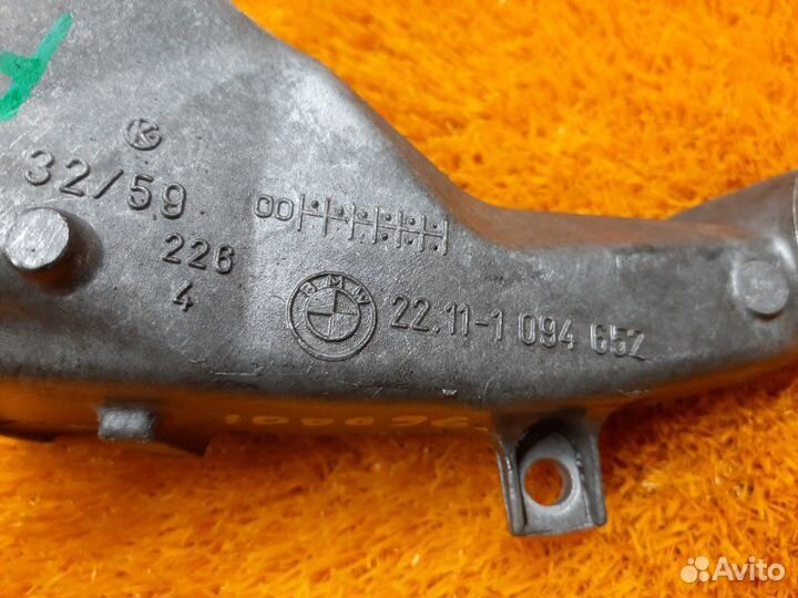 Кронштейн подушки двигателя передний правый Bmw