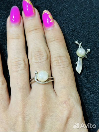 Кольцо и кулон из серебра с жемчугом