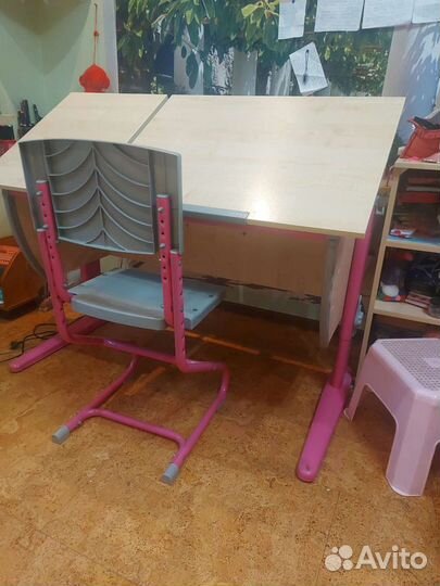 Детский стол и стул для школьника