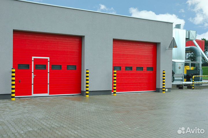 Промышленные секционные ворот от производителя
