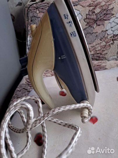 Утюг дорожный