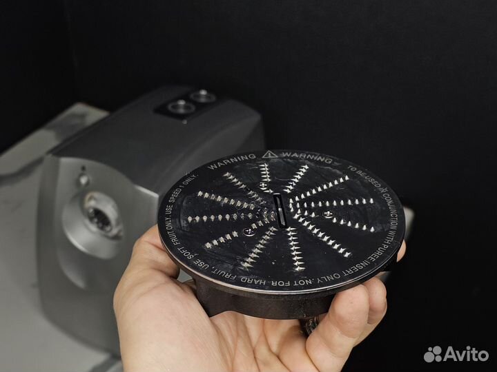 Электрическая мясорубка Bork M501