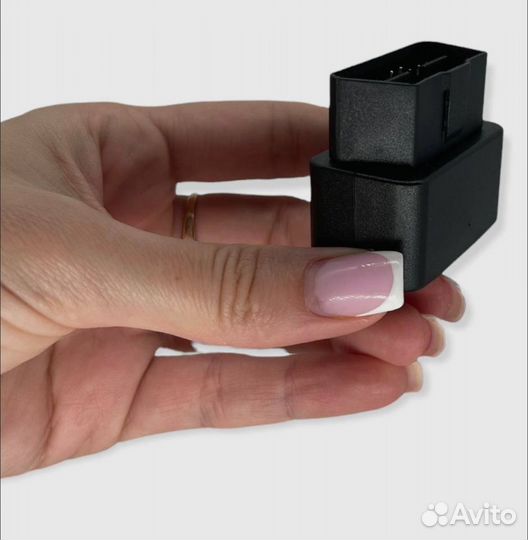 Трекер с подключением в разъём OBD