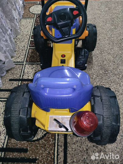 Трактор аккумуляторный