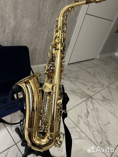 Саксофон альт John Packer