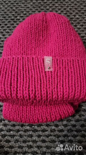 Вязанная шапка женская с шарфом