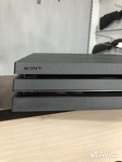 Sony PS4 Pro 1tb 7208B скупка/продажа