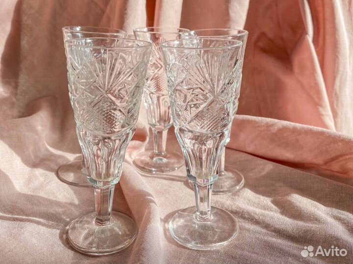 Хрустальные рюмки на ножке СССР