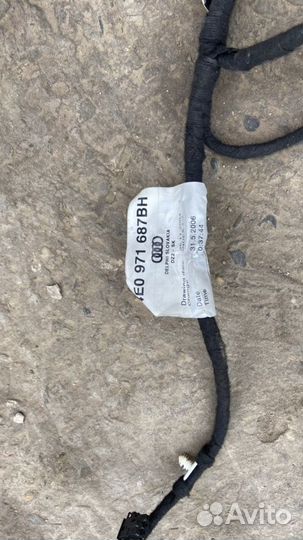 Коса двери Audi A8 D3