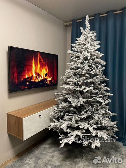 Елка искусственная заснеженная