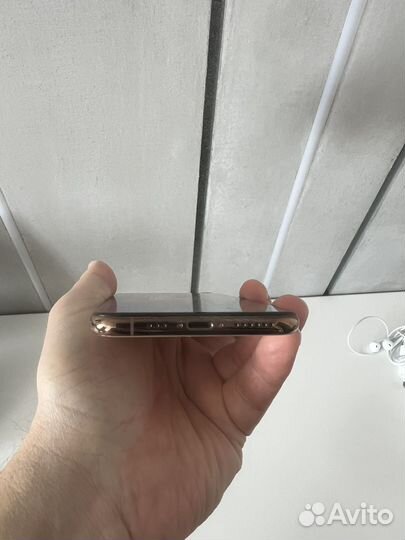 iPhone Xs, 256 ГБ