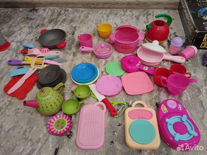 Кухня для девочек с посудой, кухня с аксессуарами