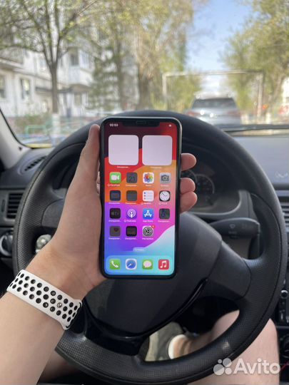 iPhone 11 pro max 64gb/sim