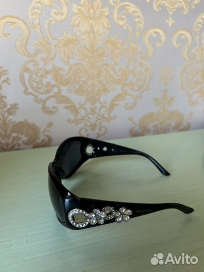 Солнцезащитные очки