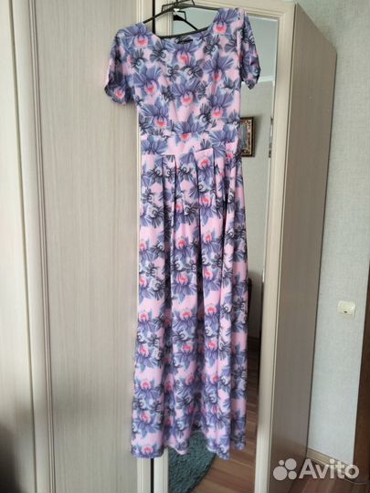 Платье 44