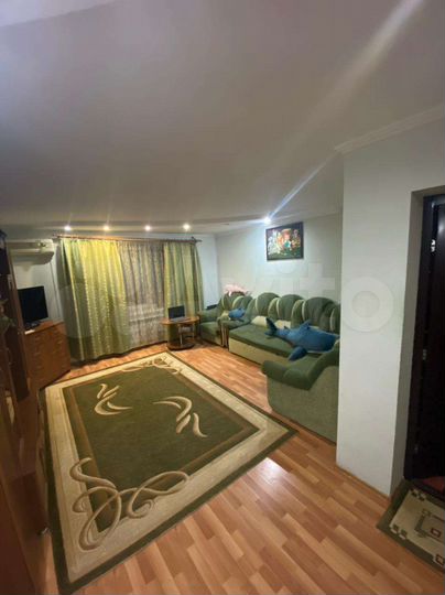 2-к. квартира, 60 м², 1/5 эт.