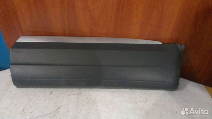 Накладка двери задняя левая Volkswagen Tiguan