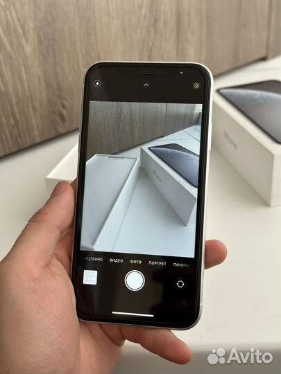 iPhone Xr, 128 ГБ