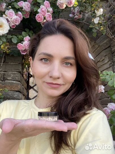 Декоративная косметика новая