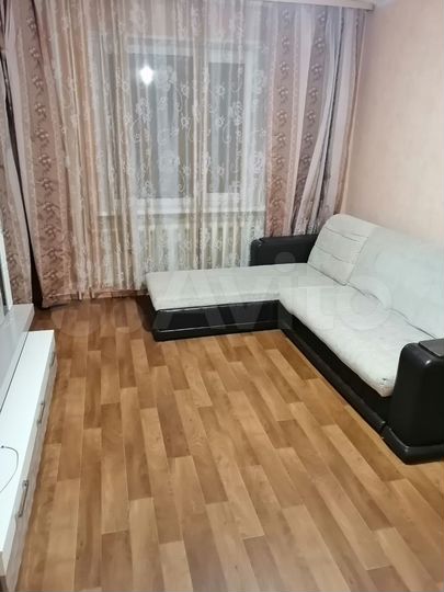 2-к. квартира, 56 м², 2/5 эт.
