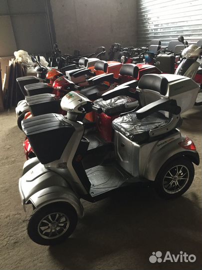 Электроскутер-Трайк 4 колеса Пони 500W/48V/20Аh