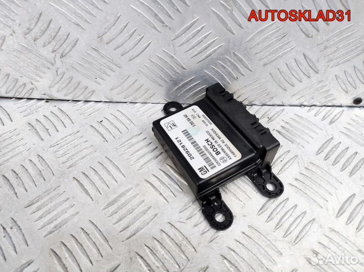 Блок управления парктроником Opel Astra J 20928121