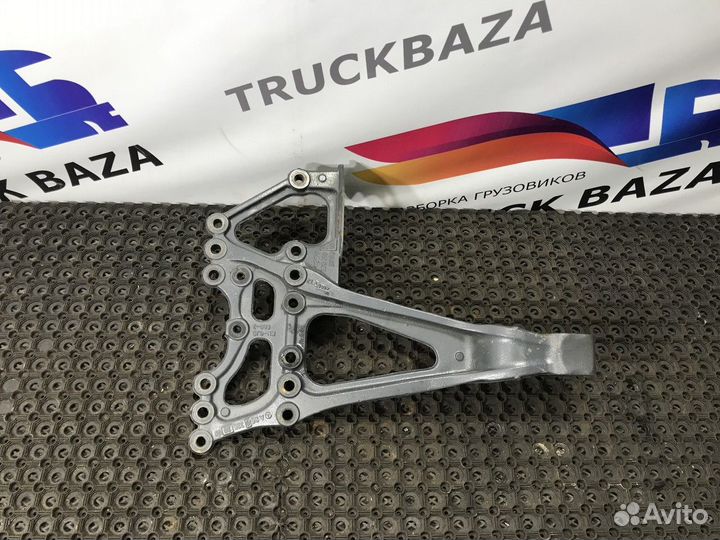 9603253009 Кронштейн реактивной тяги левый