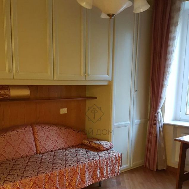 Комната 15 м² в 4-к., 7/8 эт.