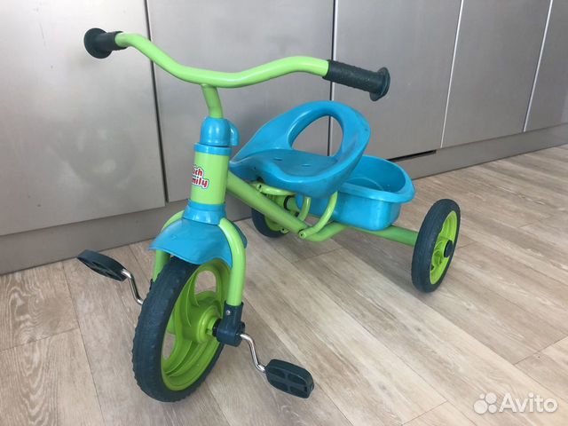 Велосипед трехколёсный