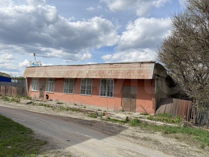 Здание, 280 м²