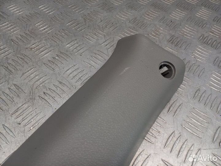 Обшивка стойки лобового стекла правая Ssangyong