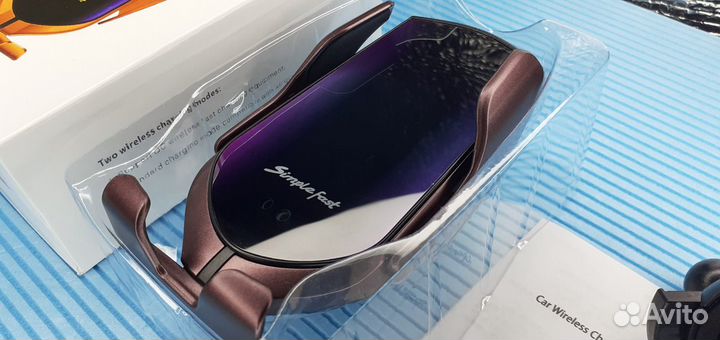 Держатель с беспроводной зарядкой Smart Sensor