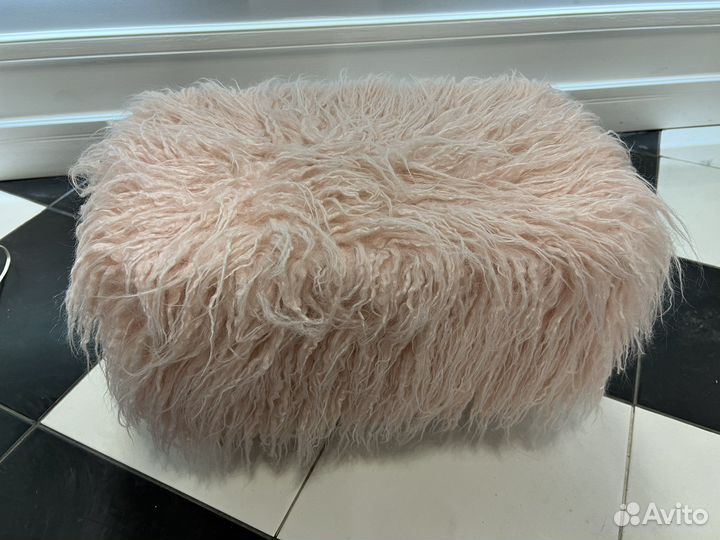 Пуфик пушистый детский / банкетка