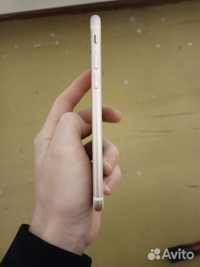 iPhone 6S, 32 ГБ