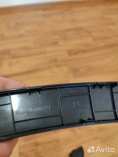 Накладки ручек дверей внутренние Лада Веста