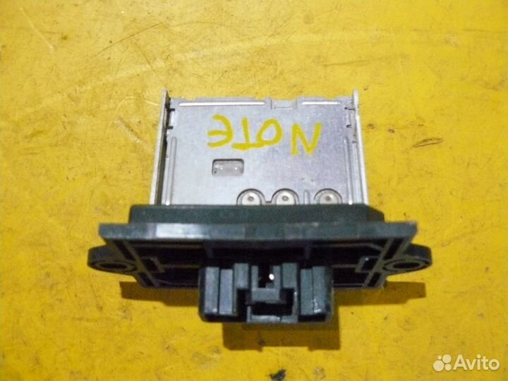 Резистор отопителя для Nissan Note 2008г