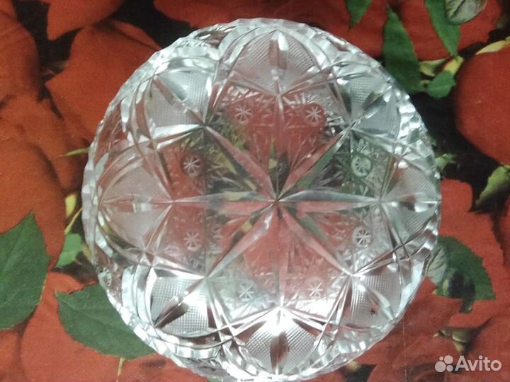 Солидная джентельменская хрустальная пепельница