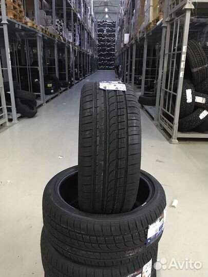 Altenzo Sports Comforter 275/35 R20 102W