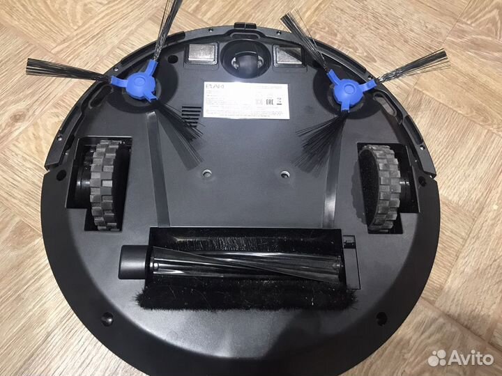 Робот-пылесос Elari Smartbot Brush