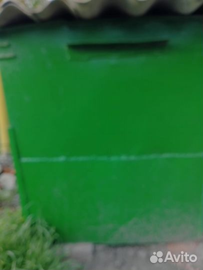 Контейнер для мусора и сыпучих материалов