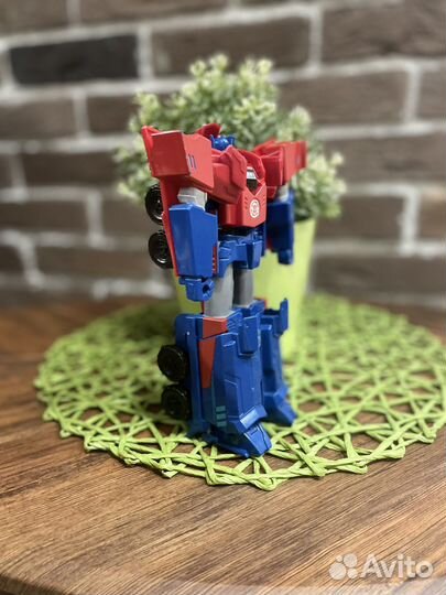Робот трансформер оптимус прайм