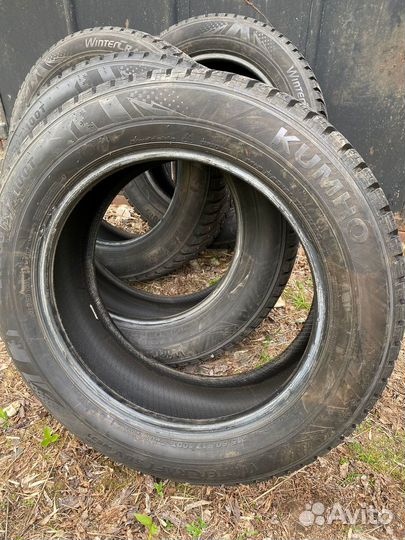 Kumho WinterCraft SUV Ice WS31 215/60 R17 100T