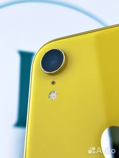 iPhone Xr, 64 ГБ