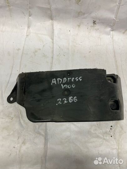 Пластик защиты днища Suzuki Address V100