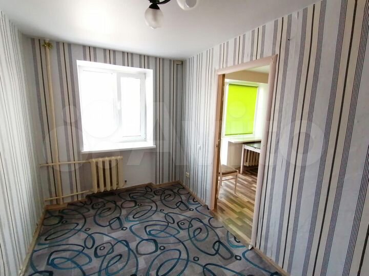 2-к. квартира, 40 м², 3/5 эт.