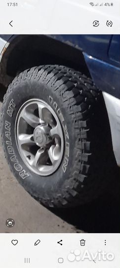 Nexen Roadian M/T 31/10.5 R15