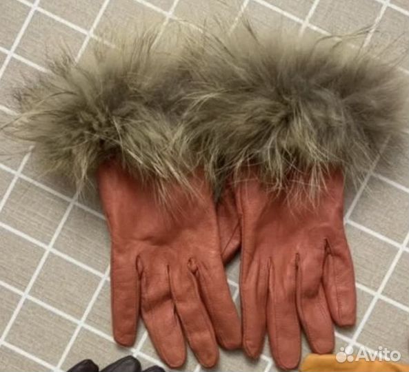 Перчатки женские